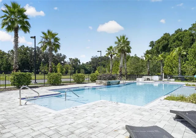 Photo 3 of Townhouse for sale at 5008 SW 34th Place, Gainesville, FL 32608 | MLS# GC542793 | Listing updated on 2026-08-28