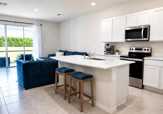 4th image of 17632 Crescent Moon Loop, Bradenton, FL 34211 | MLS# A4703138