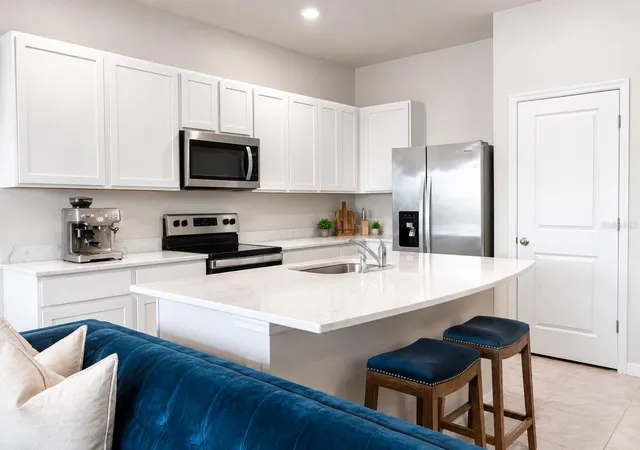 5th image of 17632 Crescent Moon Loop, Bradenton, FL 34211 | MLS# A4703138