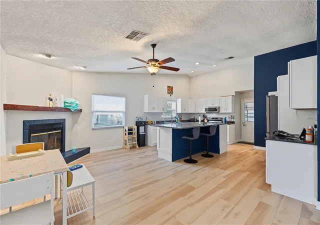 2nd image of 1035 Anclote Dr, Tarpon Springs, FL 34689 | MLS# TB8539413