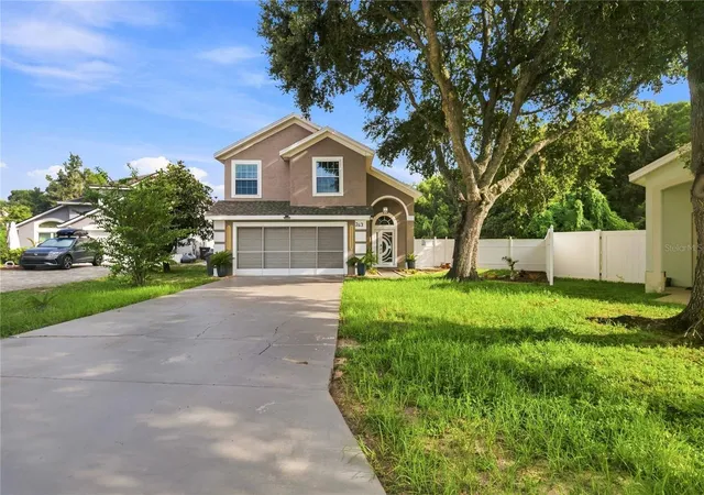 2nd image of 243 Oxford Rd, Davenport, FL 33896 | MLS# A4703139