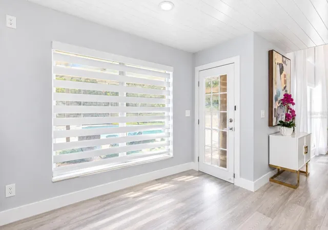 Photo 4 of Single family home for sale at 243 Oxford Rd, Davenport, FL 33896 | MLS# A4703139 | Listing updated on 2026-10-10
