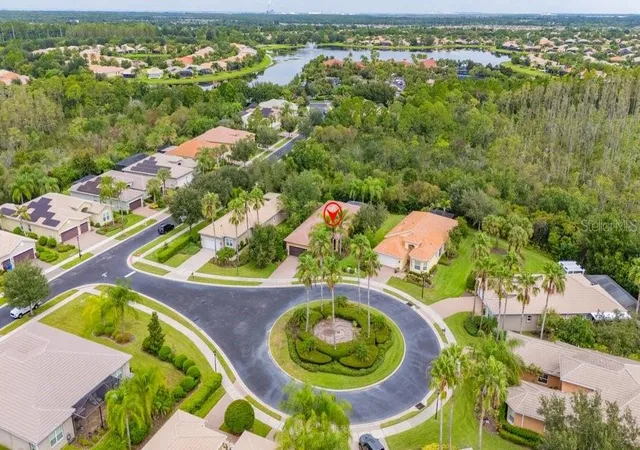 2nd image of 5004 Pearl Crest Ct, Wimauma, FL 33598 | MLS# TB8539435
