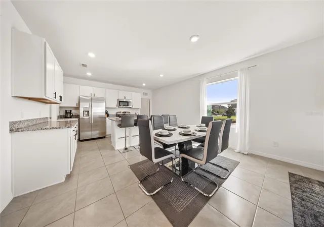Photo 3 of Townhouse for sale at 15038 Windflower Aly, Winter Garden, FL 34787 | MLS# O6434050 | Listing updated on 2026-09-12