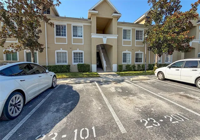 Photo 2 of Condo for sale at 9523 Grovedale Cir #101, Riverview, FL 33578 | MLS# TB8539441 | Listing updated on 2026-09-23