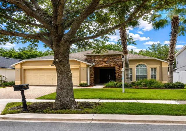 Photo 2 of Single family home for sale at 11513 Mossy Oak Dr, Orlando, FL 32832 | MLS# O6434056 | Listing updated on 2026-09-01