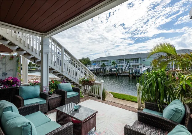 Photo 1 of Condo for sale at 5132 Beach Dr Se #C, St Petersburg, FL 33705 | MLS# TB8539453 | Listing updated on 2026-10-10