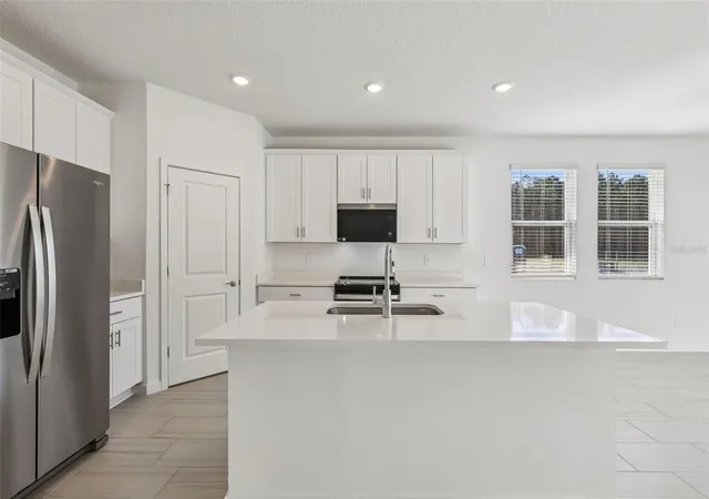 Photo 3 of Single family home for sale at 8 Garni Dr, Palm Coast, FL 32137 | MLS# TB8539461 | Listing updated on 2026-08-24