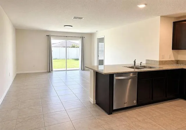 Photo 3 of Single family home for sale at 16511 Mosaic Oar Dr, Wimauma, FL 33598 | MLS# TB8539463 | Listing updated on 2026-08-26