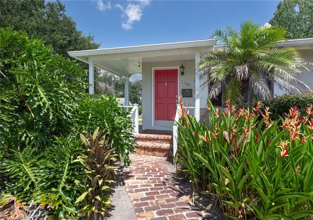 Photo 3 of Single family home for sale at 1103 Briercliff Dr, Orlando, FL 32806 | MLS# O6434089 | Listing updated on 2026-09-15
