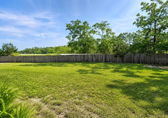 Photo 3 of Single family home for sale at 1004 Yale Dr, Deltona, FL 32738 | MLS# O6434098 | Listing updated on 2026-08-27