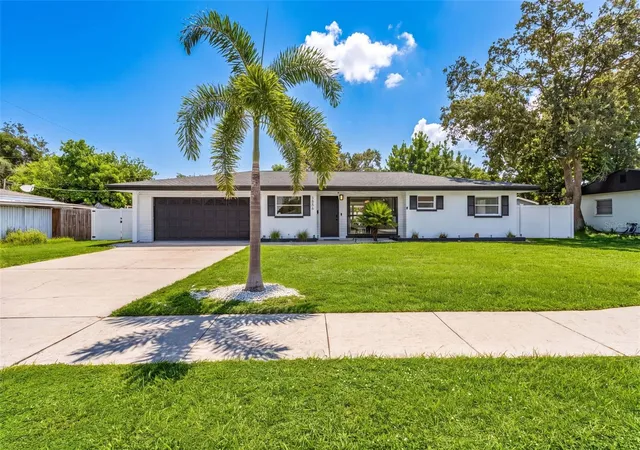1st image of 3856 Monica Pkwy, Sarasota, FL 34235 | MLS# A4703159