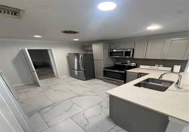 Photo 3 of Single family home for sale at 1515 Mabbette St, Kissimmee, FL 34741 | MLS# O6434108 | Listing updated on 2026-09-25