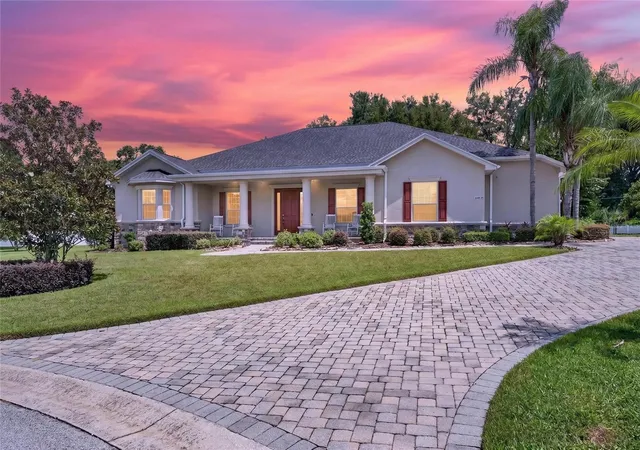 Photo 2 of Single family home for sale at 6408 Walkers Glen Dr, Lakeland, FL 33813 | MLS# L4964343 | Listing updated on 2026-09-28
