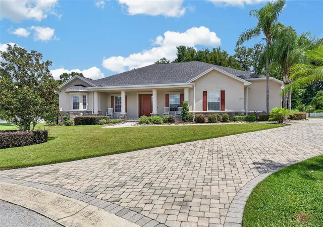 Photo 3 of Single family home for sale at 6408 Walkers Glen Dr, Lakeland, FL 33813 | MLS# L4964343 | Listing updated on 2026-09-28