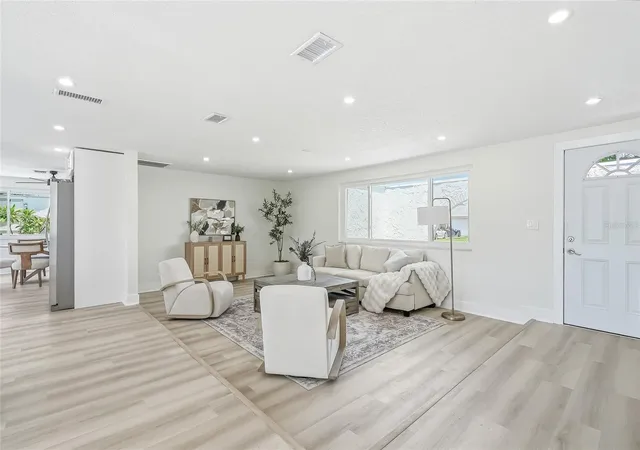 5th image of 3611 Delta Pl, Holiday, FL 34691 | MLS# TB8539516