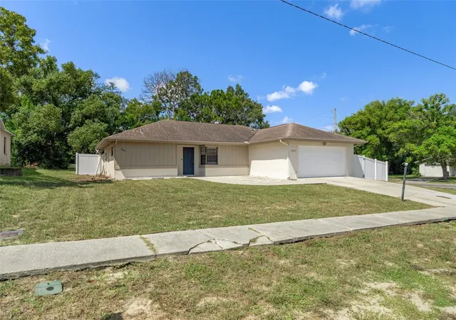 2nd image of 4645 Chamber Ct, Spring Hill, FL 34609 | MLS# W7888656