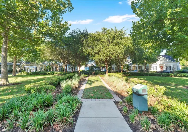 Photo 3 of Sale Pending at 1205 Greene Sq, Kissimmee, FL 34747 | MLS# S5155760 | Listing updated on 2026-09-22