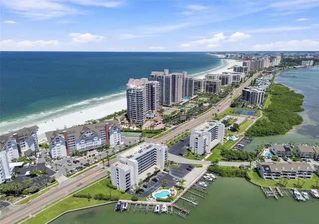3rd image of 1582 Gulf Blvd #1106, Clearwater Beach, FL 33767 | MLS# TB8539570