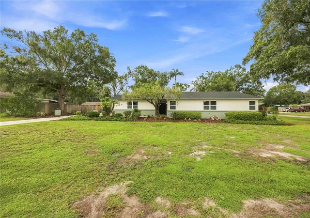 1st image of 3540 Peacock Ln, Mulberry, FL 33860 | MLS# L4964347