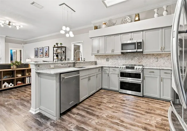 Photo 3 of Single family home for sale at 6901 Aqueduct Ter, Odessa, FL 33556 | MLS# TB8539575 | Listing updated on 2026-10-07