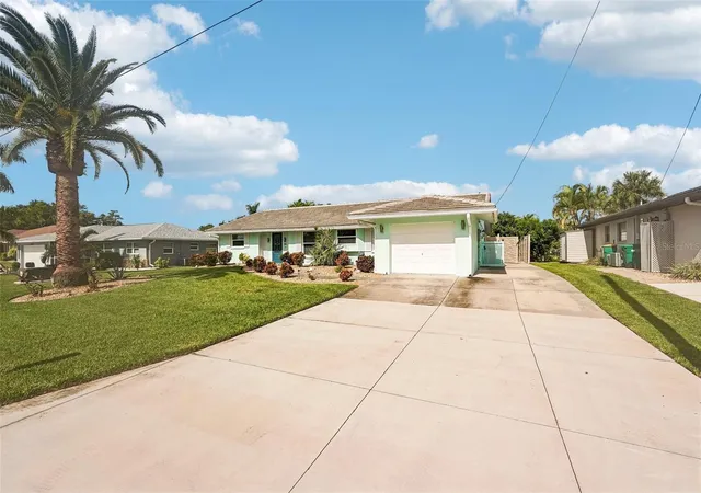 4th image of 4390 Albacore Cir, Port Charlotte, FL 33948 | MLS# A4703186
