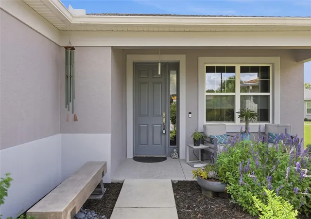 Photo 3 of Single family home for sale at 8221 Sw 78th Terrace Rd, Ocala, FL 34476 | MLS# OM730549 | Listing updated on 2026-10-07