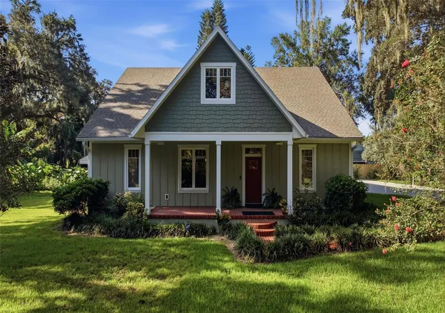1st image of 1905 Pine St, Valrico, FL 33594 | MLS# TB8539586