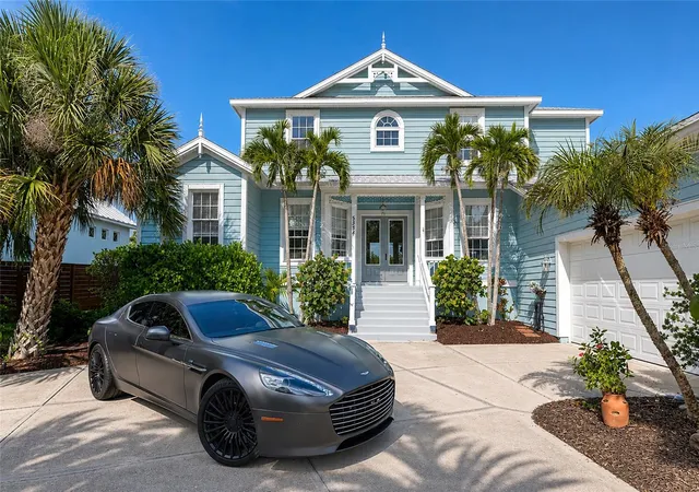 Photo 1 of Single family home for sale at 5334 Calle Florida, Sarasota, FL 34242 | MLS# A4703192 | Listing updated on 2026-10-21
