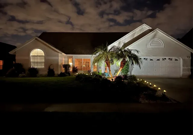 Photo 2 of Sale Pending at 4007 78th Place E, Sarasota, FL 34243 | MLS# A4703194 | Listing updated on 2026-09-07