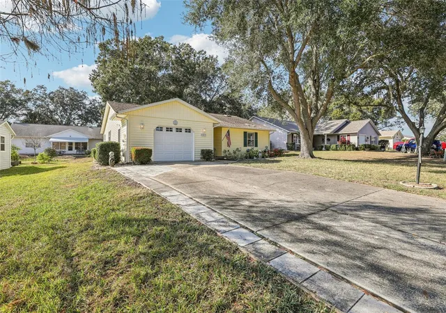 Photo 3 of Single family home for sale at 1507 New Abbey Ave, Leesburg, FL 34788 | MLS# OM730555 | Listing updated on 2026-10-17