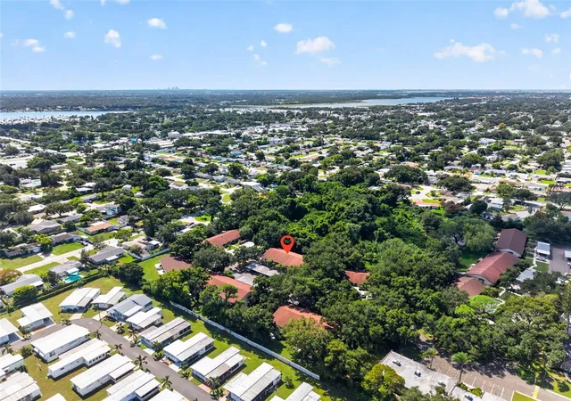 2nd image of 11511 113Th St, Largo, FL 33778