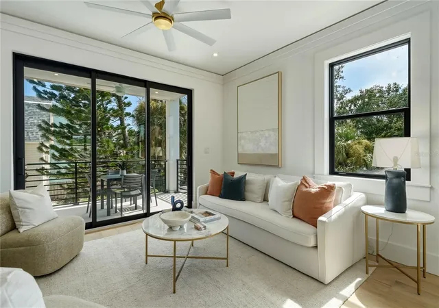 5th image of 205 Bates Ave, INDIAN ROCKS BEACH, FL 33785