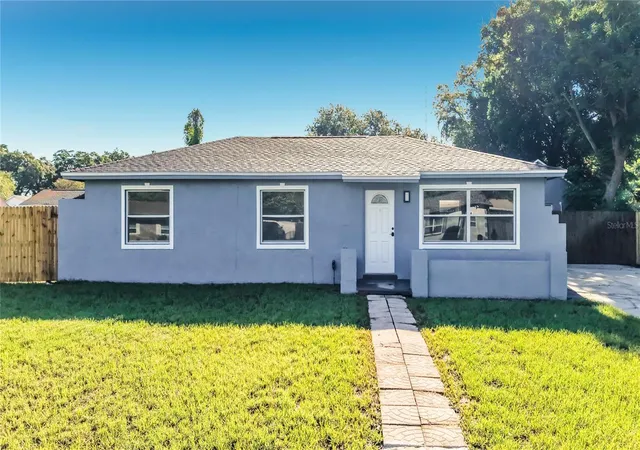 Photo 1 of Single family home for sale at 5345 Coyote Trl, Orlando, FL 32808 | MLS# O6434198 | Listing updated on 2026-10-07