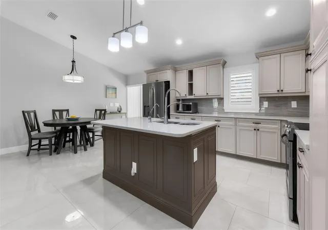 3rd image of 1056 Cazenovia St, Port Charlotte, FL 33952 | MLS# C7529670