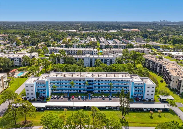 31st image of 5970 80th St N #409, Saint Petersburg, FL 33709 | MLS# TB8539613