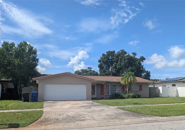 2nd image of 969 6th Ave Ne, Largo, FL 33770 | MLS# TB8539617