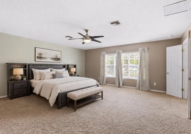 Photo 4 of Single family home for sale at 33863 Terragona Dr, Sorrento, FL 32776 | MLS# O6434212 | Listing updated on 2026-09-04