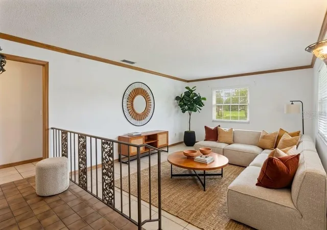 Photo 3 of Single family home for sale at 116 Beaufort Dr, Longwood, FL 32779 | MLS# O6434217 | Listing updated on 2026-10-07