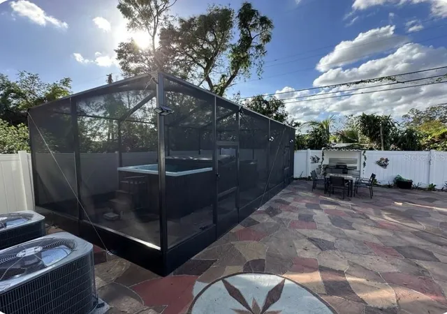 3rd image of 2828 22Nd St N, St Petersburg, FL 33713 | MLS# TB8539633