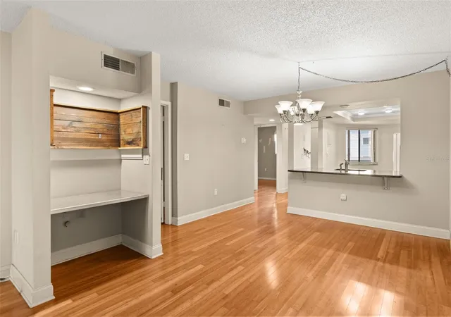 Photo 4 of Condo for sale at 4101 Fairview Vista Pt #229, Orlando, FL 32804 | MLS# O6434251 | Listing updated on 2026-10-01