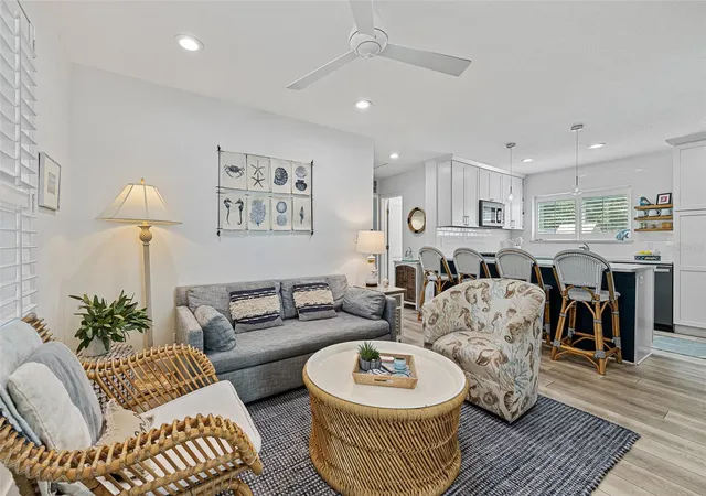 Photo 3 of Single family home for sale at 839 E 10Th Ave, New Smyrna Beach, FL 32169 | MLS# NS1089020 | Listing updated on 2026-09-01