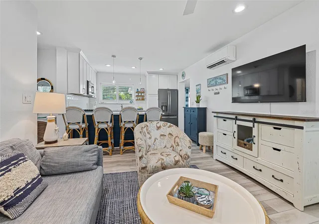 Photo 4 of Single family home for sale at 839 E 10Th Ave, New Smyrna Beach, FL 32169 | MLS# NS1089020 | Listing updated on 2026-09-01