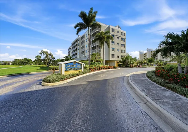 2nd image of 1200 Country Club Dr #4201, Largo, FL 33771 | MLS# TB8539654