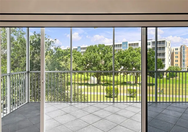 Photo 4 of Condo for sale at 1200 Country Clb Dr #4201, Largo, FL 33771 | MLS# TB8539654 | Listing updated on 2026-10-05