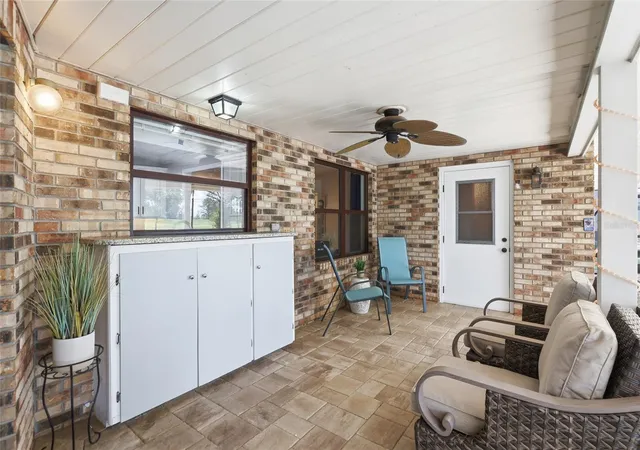 5th image of 2249 E Union Cir, Deltona, FL 32725 | MLS# O6434266