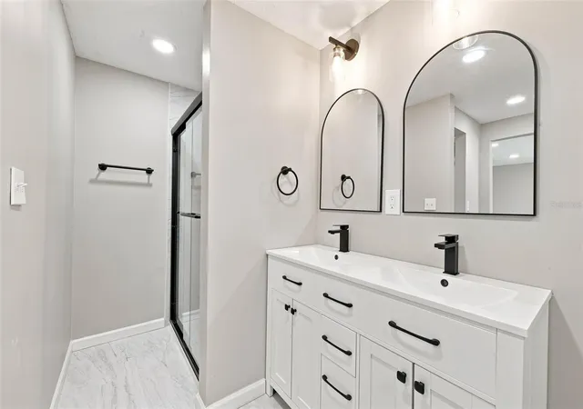 Photo 2 of Single family home for sale at 4025 Stratfield Dr, New Port Richey, FL 34652 | MLS# W7888673 | Listing updated on 2026-08-29
