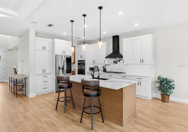 Photo 3 of Single family home for sale at 1072 Pando Loop, Orlando, FL 32824 | MLS# O6434285 | Listing updated on 2026-10-10