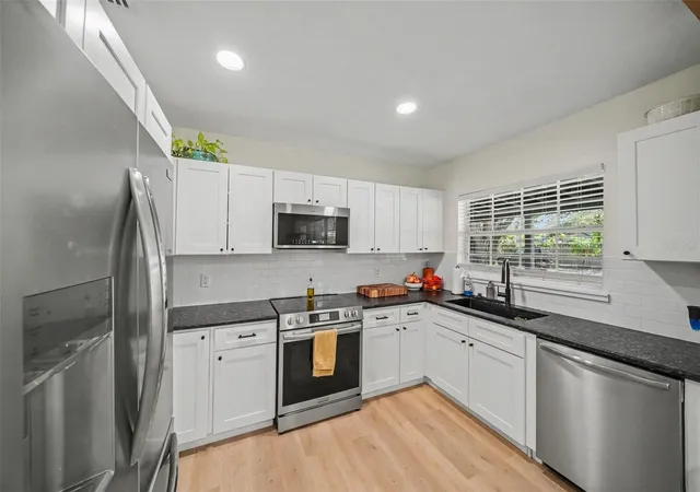 Photo 3 of Single family home for sale at 4636 W Bay Ct Ave, Tampa, FL 33611 | MLS# TB8539687 | Listing updated on 2026-09-22
