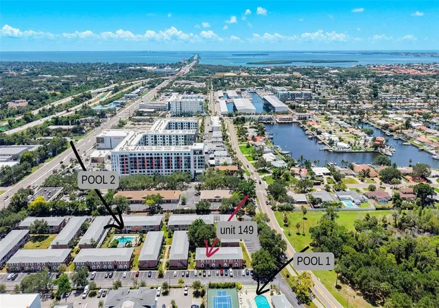 4th image of 3574 41St Ave S, St Petersburg, FL 33711